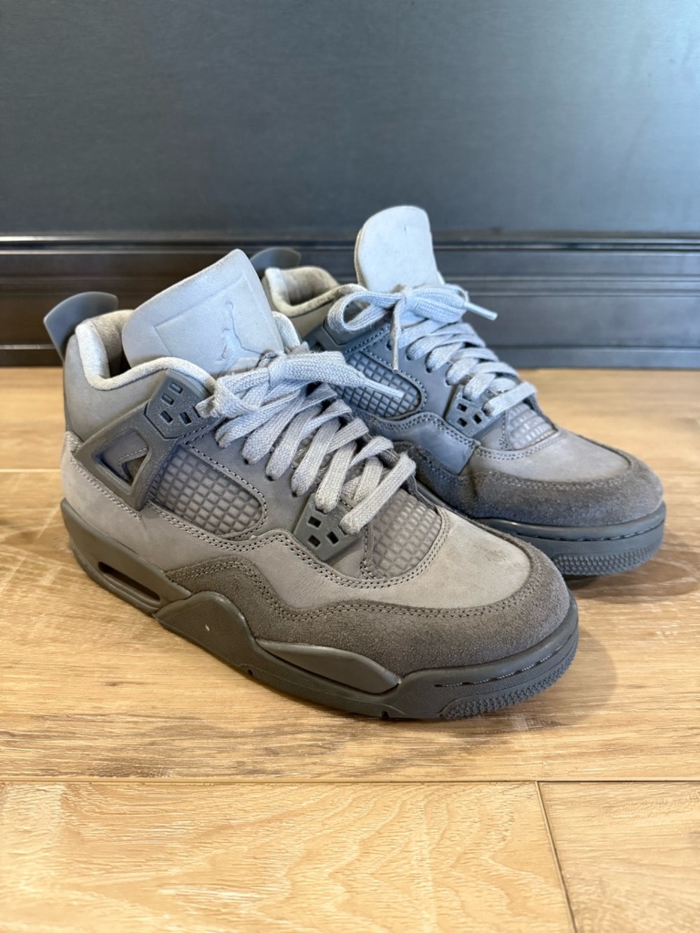 Jordan 4 Retro SE All-Grey Suede High-Top Sneakers shoes Boys size 5